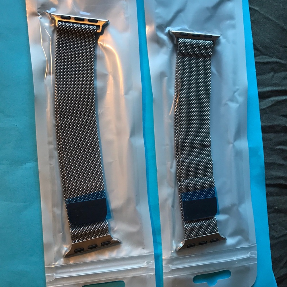 ✅NEW✅ Silver Apple Watch Bands✅